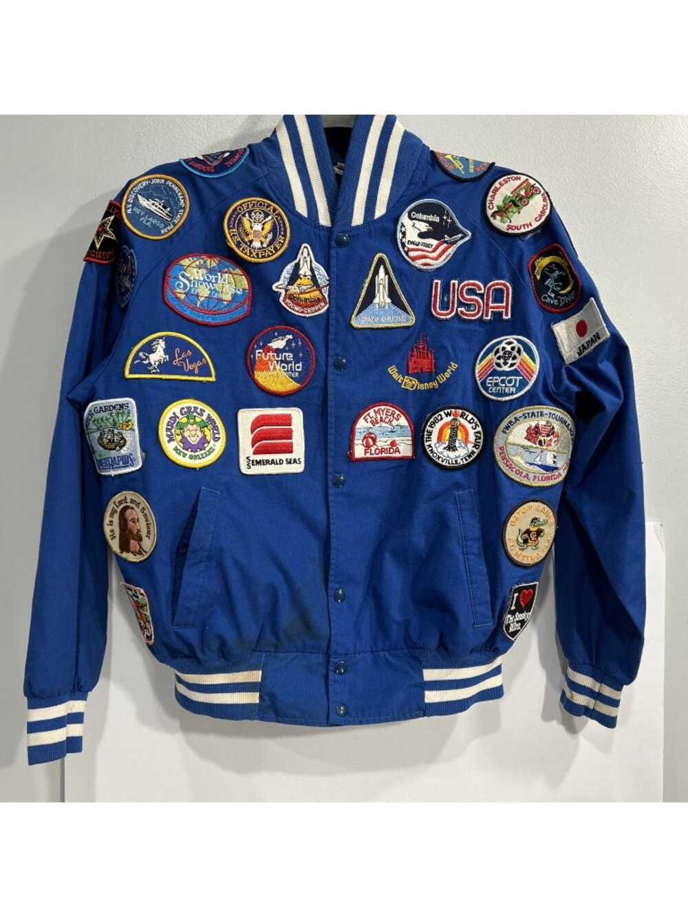 DISNEY Character Fashions Walt Disney World Vintage Jacket Sz L Patch Jacket